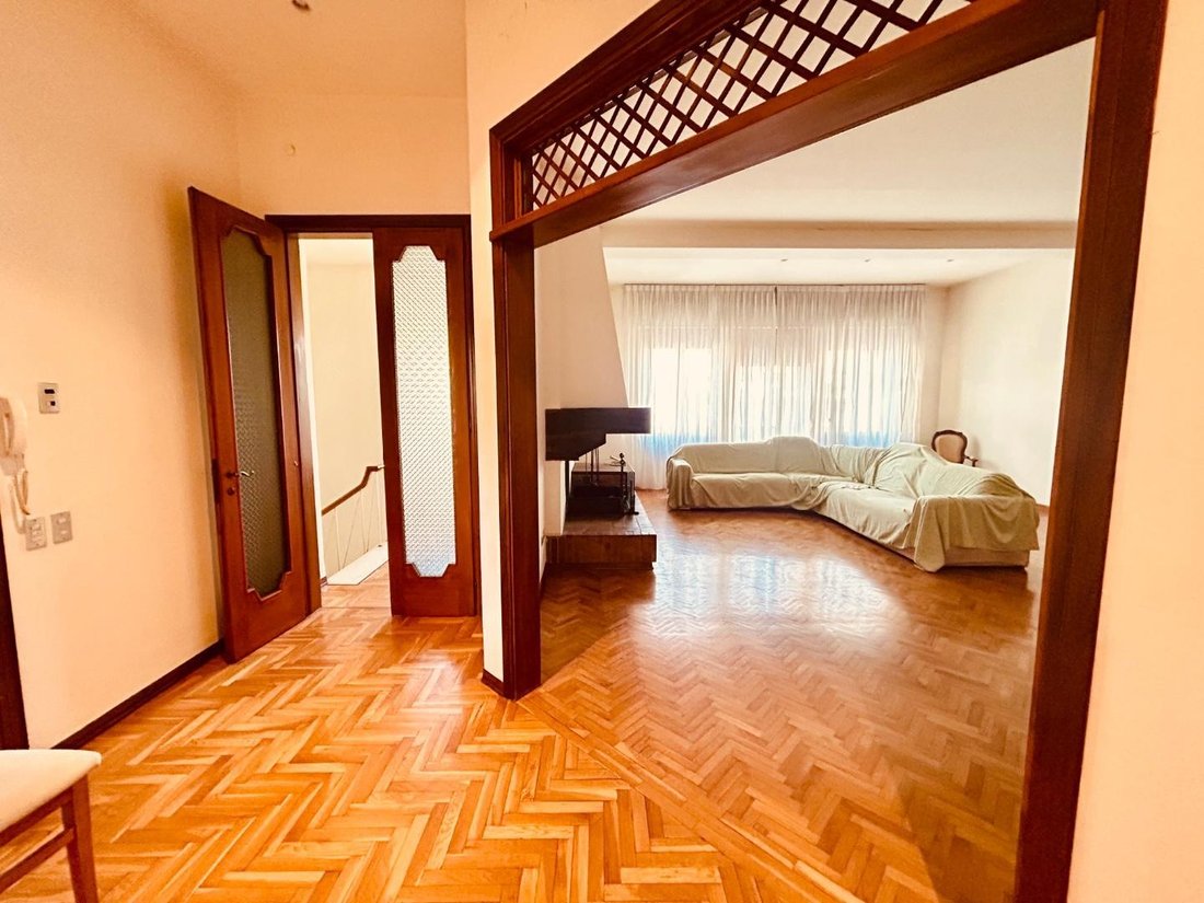 Villa in Near Center, Empoli, Tuscany 4 - 17294395