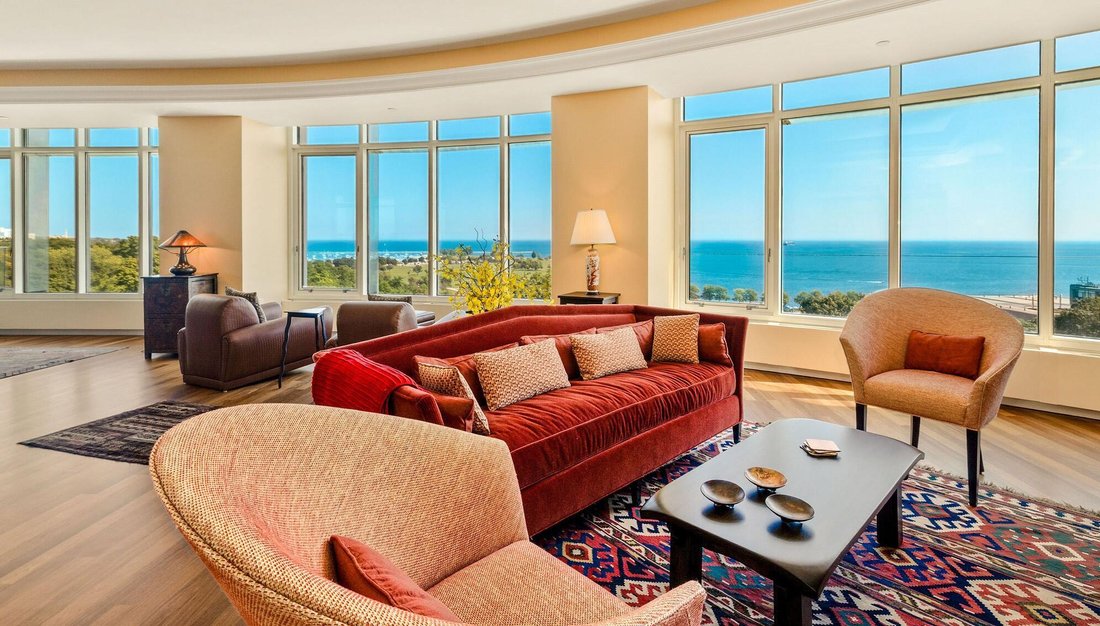 Condo in Milwaukee, Wisconsin, United States 3 - 17299285