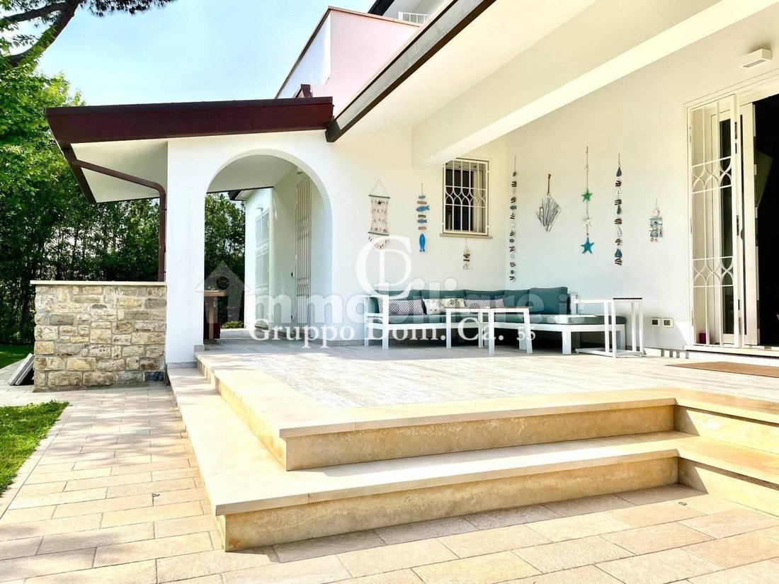 Villa in Vittoria Apuana, Forte dei Marmi, Tuscany 3 - 17294516