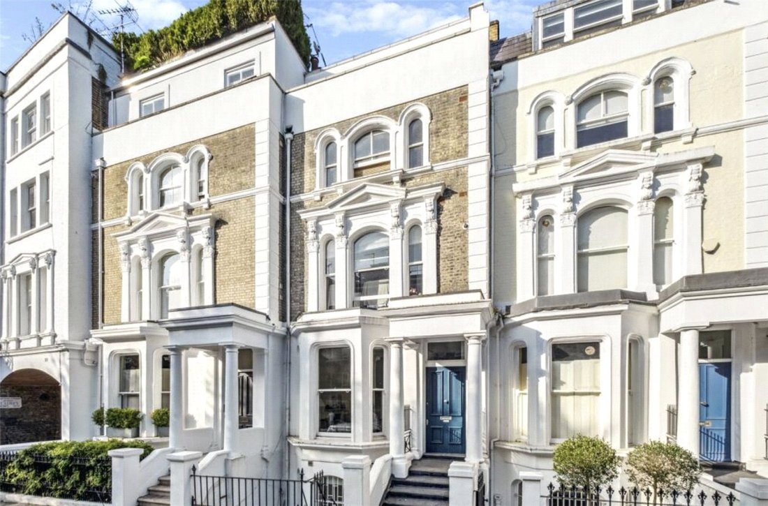Apartment in Ladbroke Grove, Kensington And Chelsea, England 1 - 17298815