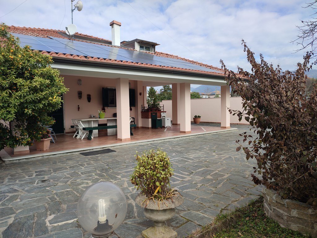 House in Marina di Carrara, Tuscany, Italy 1 - 17294189