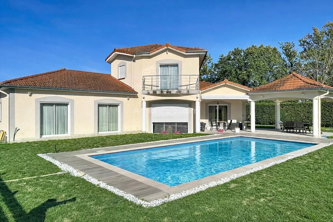 House in Combray-Neubourg-Le Marclet, Riorges, France 1 - 16540593