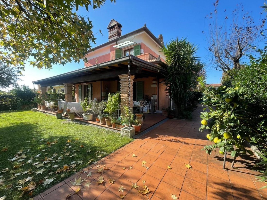 Townhouse in Fontia-Fossola-Fossone, Marina di Carrara, Tuscany 3 - 17294476