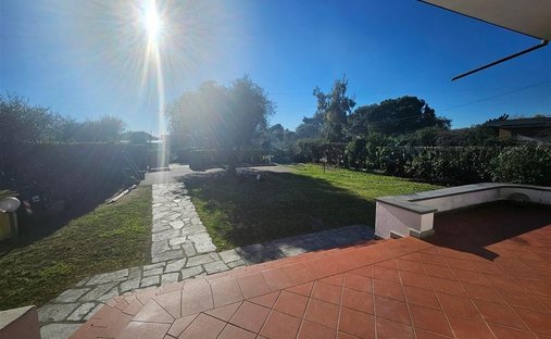 Casa di campagna a Poggioletto - Remola - La Zecca, Massa, Italia 1