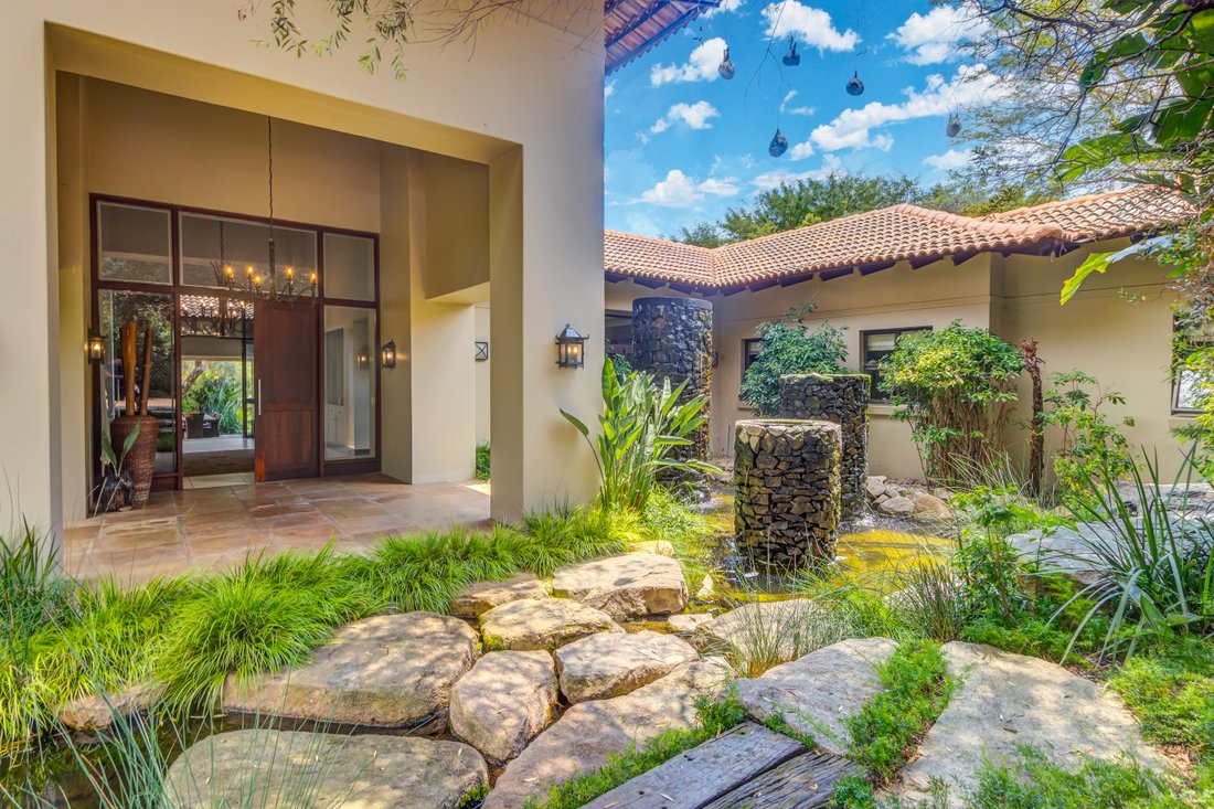 House in Johannesburg, Gauteng, South Africa 4 - 17295570