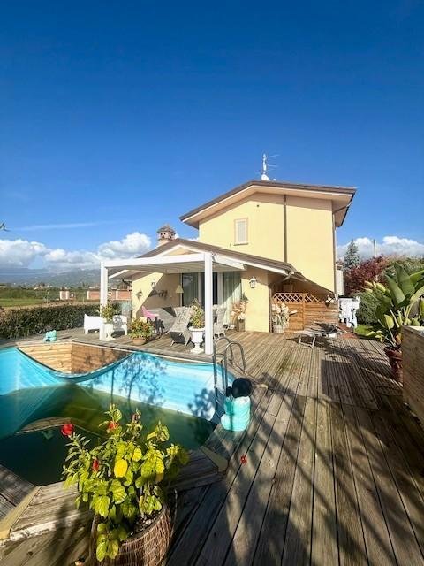 Villa in Lido di Camaiore, Camaiore, Tuscany 1 - 17294384