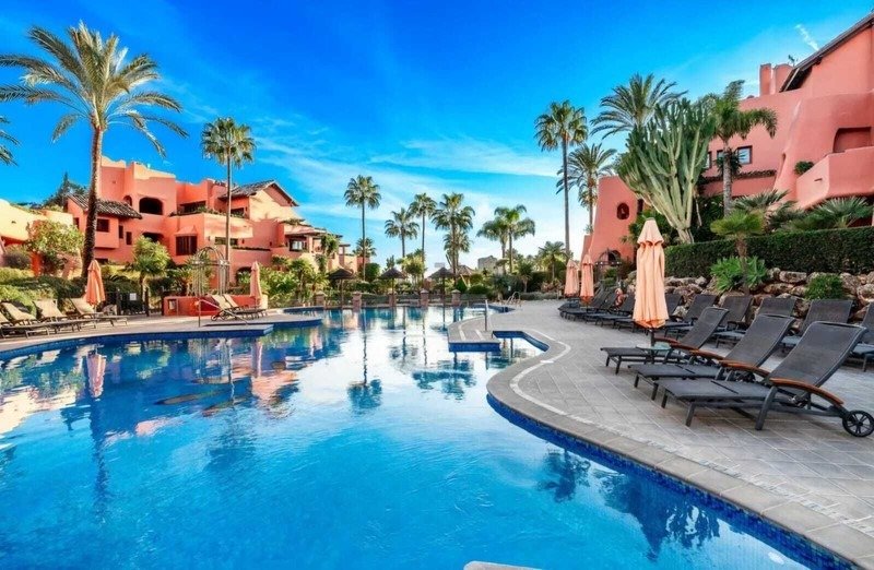 Apartment in Estepona, Andalusia, Spain 2 - 17298055