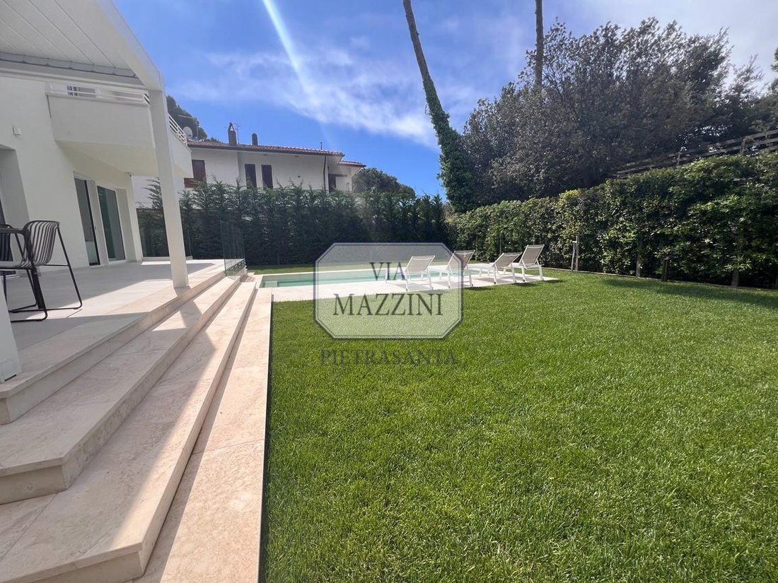 Villa in Fiumetto, Pietrasanta, Italy 3 - 17294637
