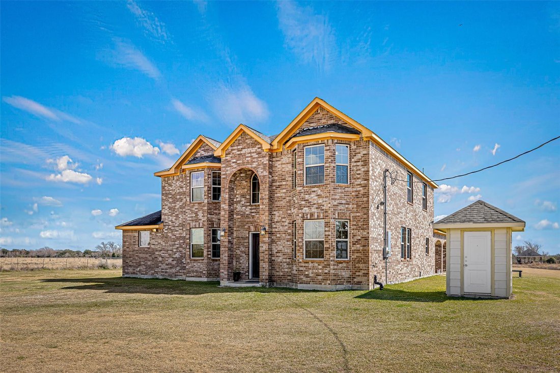 House in Hitchcock, Texas, United States 5 - 17299018