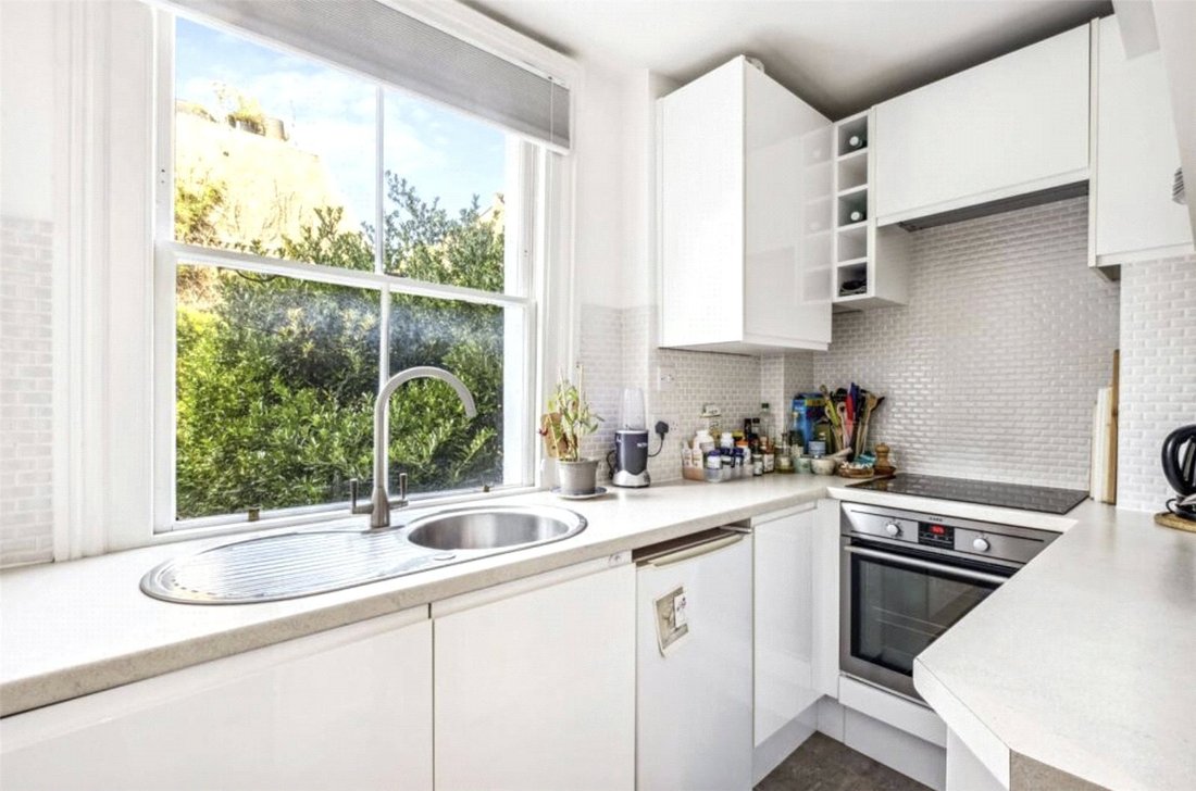 Apartment in Ladbroke Grove, Kensington And Chelsea, England 4 - 17298815