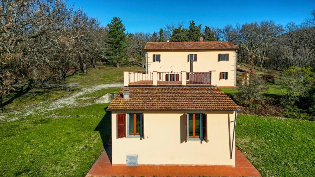 Villa in Scarperia e San Piero, Tuscany, Italy 5 - 17294780
