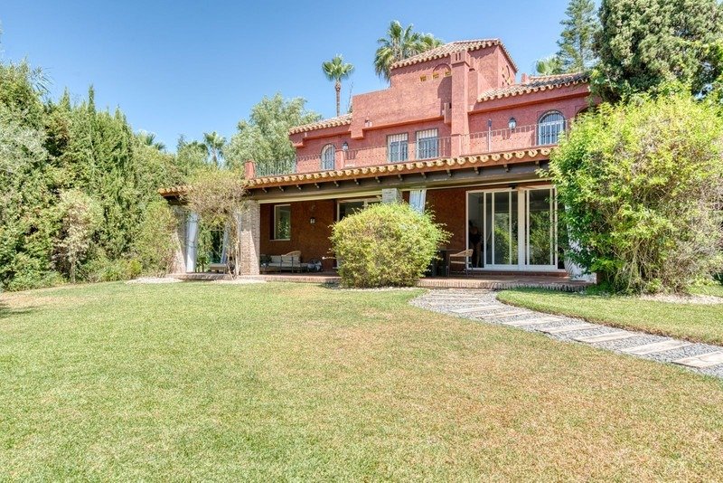 Villa a Puerto Banus, Marbella, Spagna 1 - 17298044