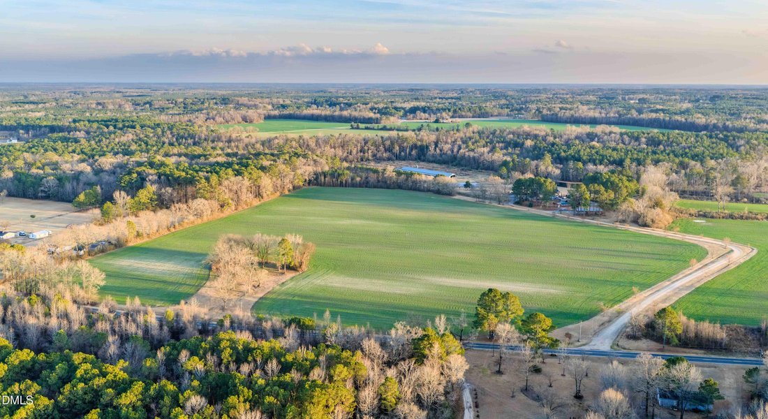 Farm Ranch in Linden, North Carolina, United States 1 - 17293287