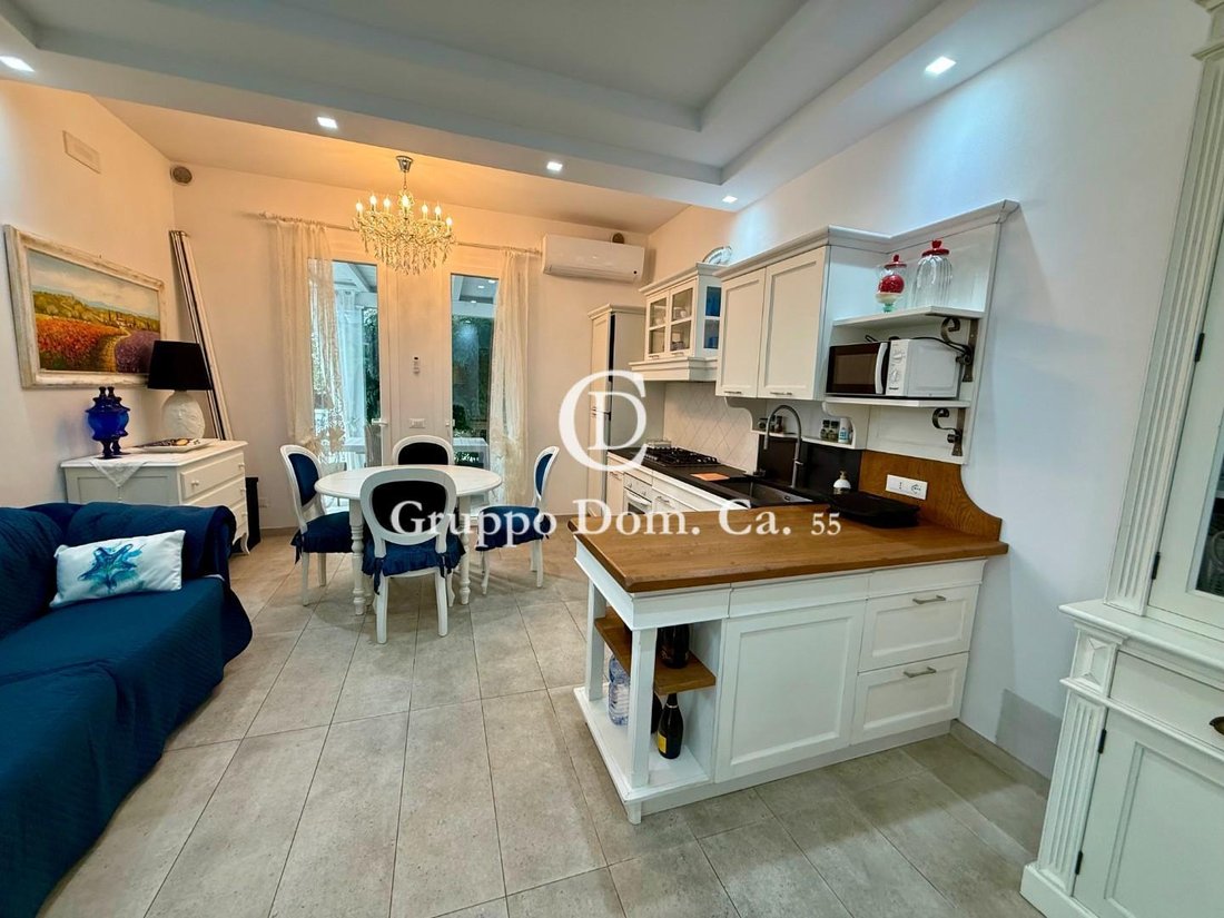 Country House in Center, Forte dei Marmi, Tuscany 2 - 17294356