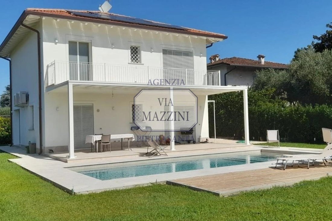 Villa in Pietrasanta, Tuscany, Italy 1 - 17294594