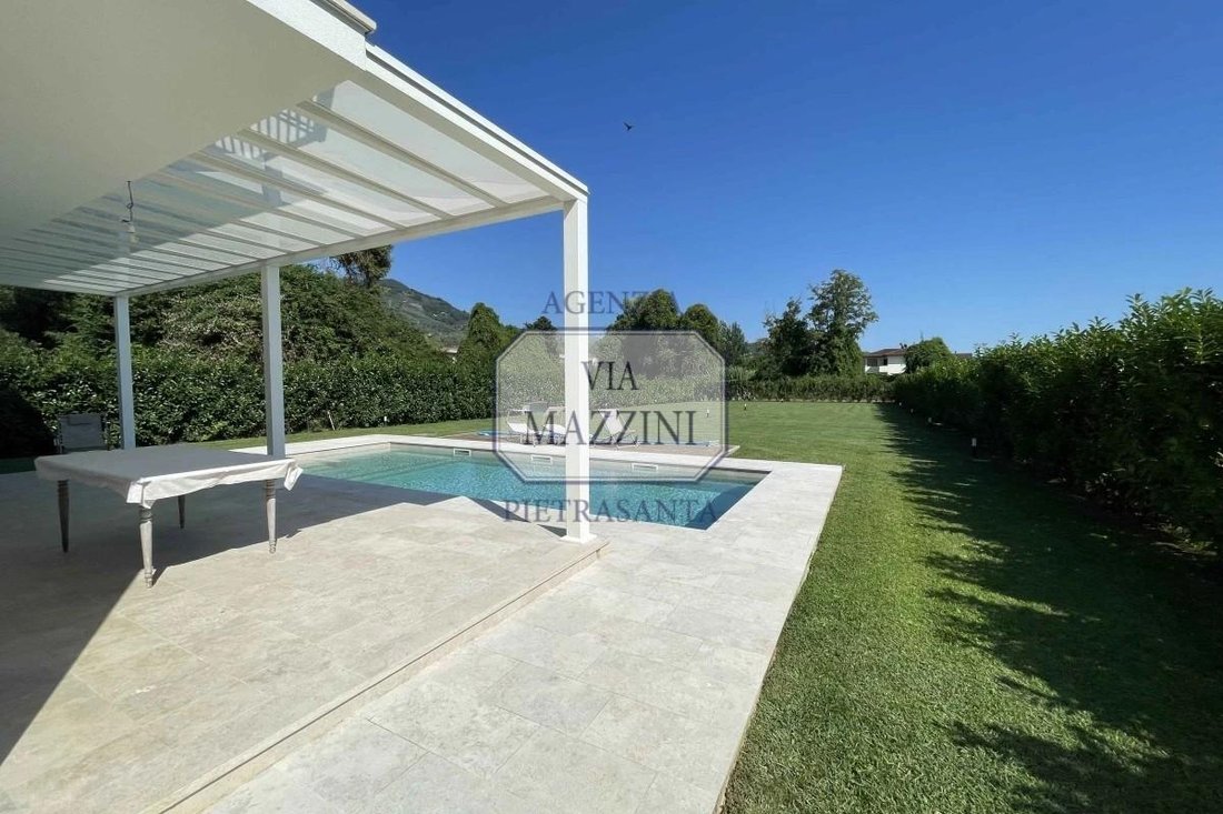 Villa in Pietrasanta, Tuscany, Italy 4 - 17294594