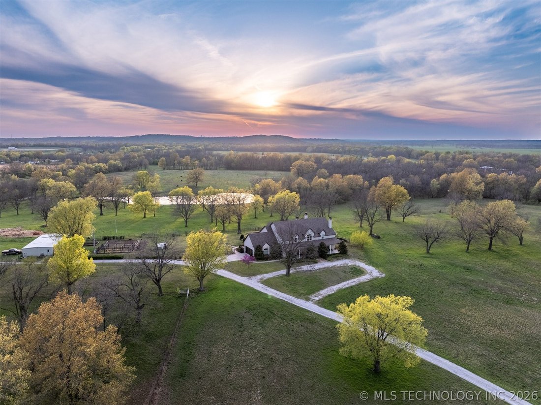 House in Broken Arrow, Oklahoma, United States 1 - 17297647