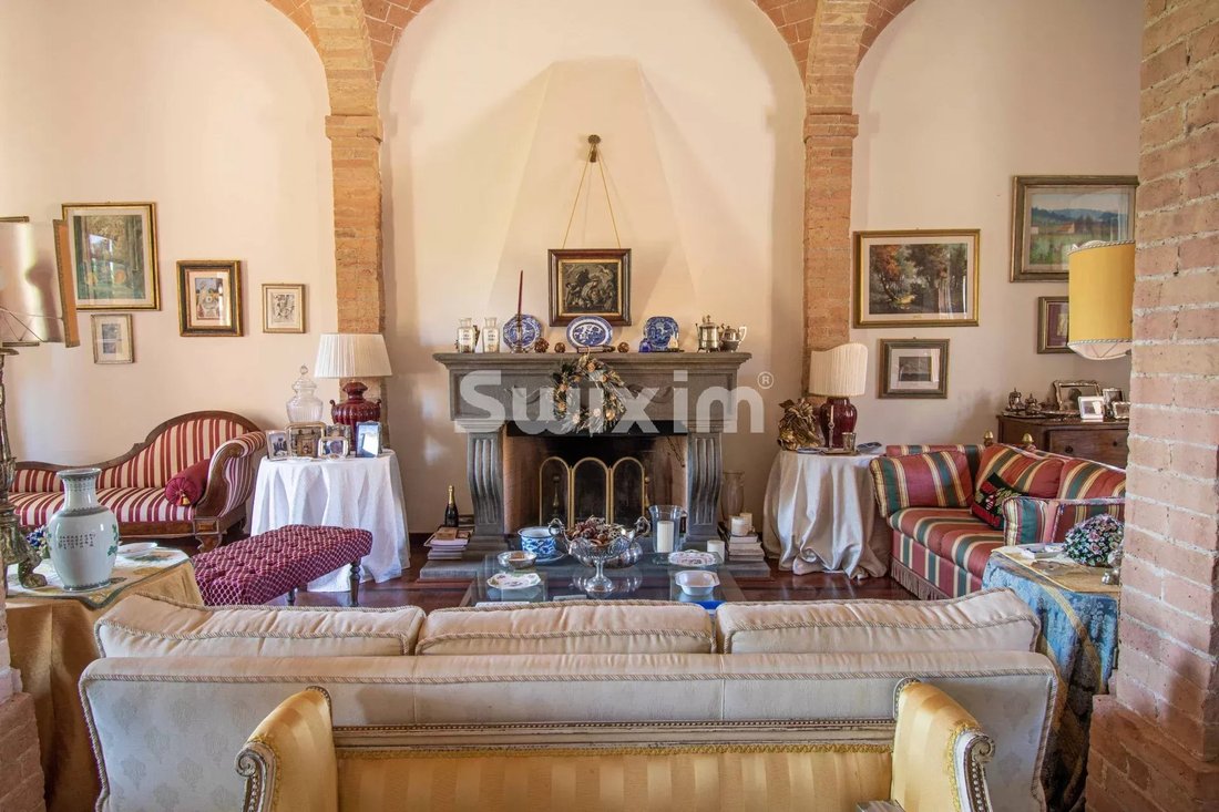 Apartment in Scacciapensieri - Vico Alto, Siena, Tuscany 1 - 15933328