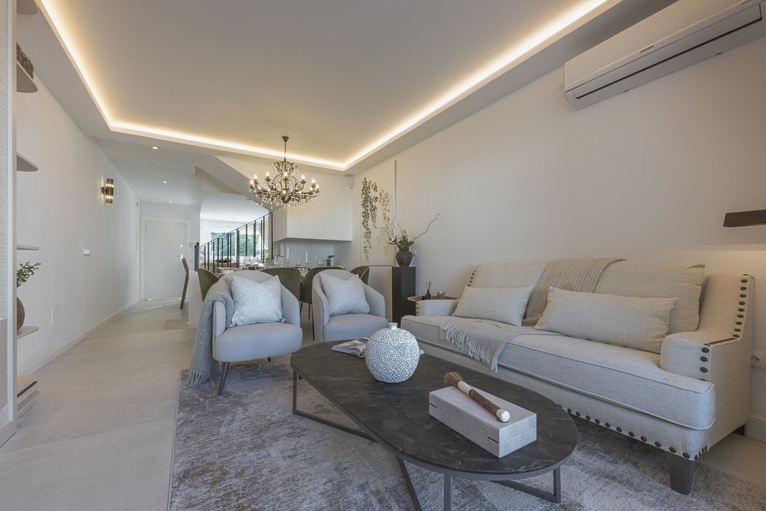 Townhouse in Nueva Andalucia, Marbella, Spain 5 - 17292941