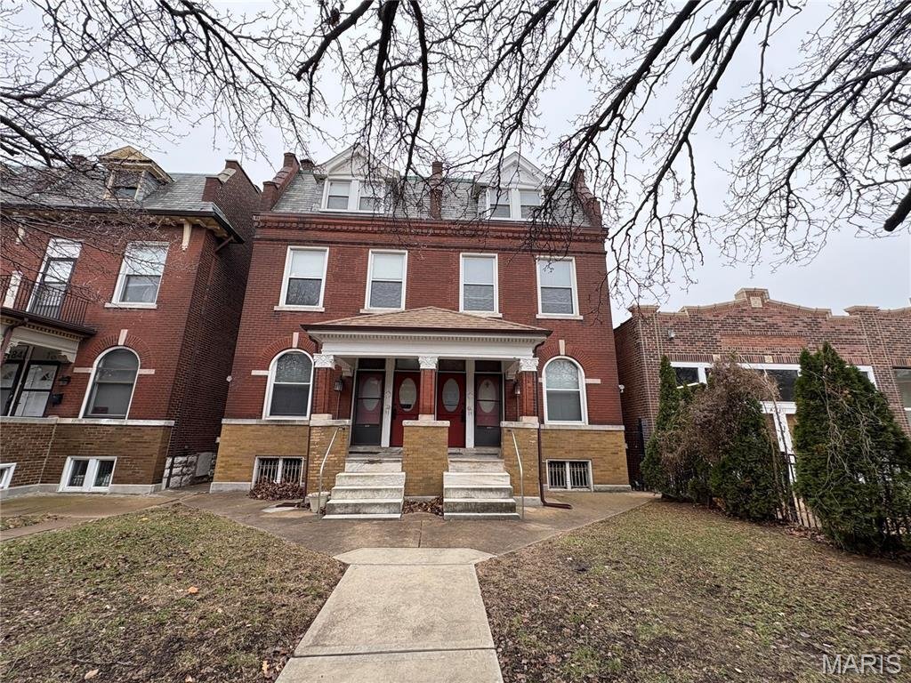 St. Louis, Missouri, United States 1 - 17297290