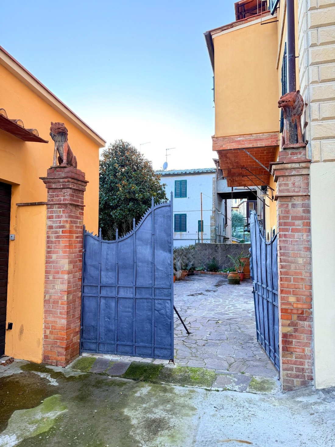 Villa in Chianni, Tuscany, Italy 5 - 17294583