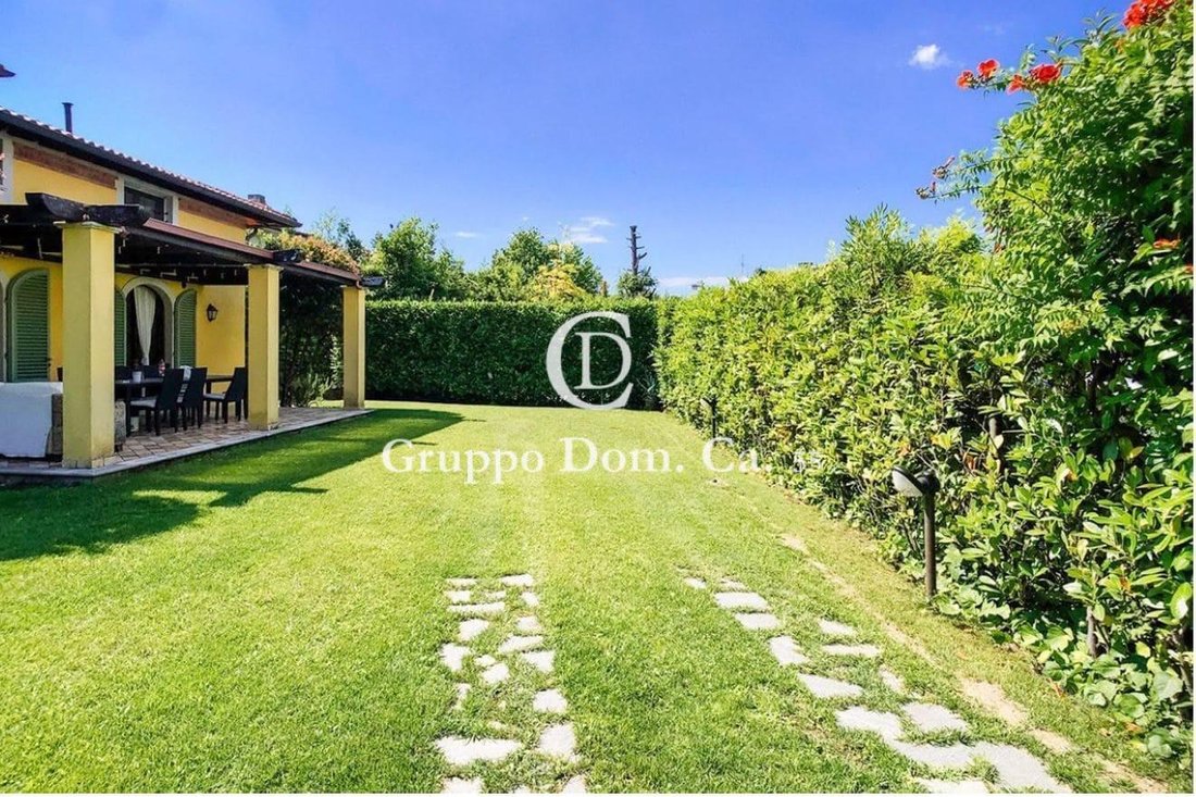 Villa in Vittoria Apuana, Forte dei Marmi, Tuscany 5 - 17294330