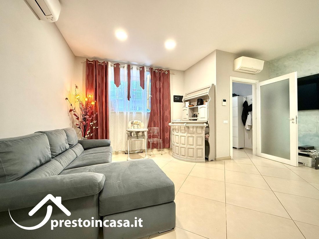 Country House in Historic Center, Viareggio, Tuscany 1 - 17294825