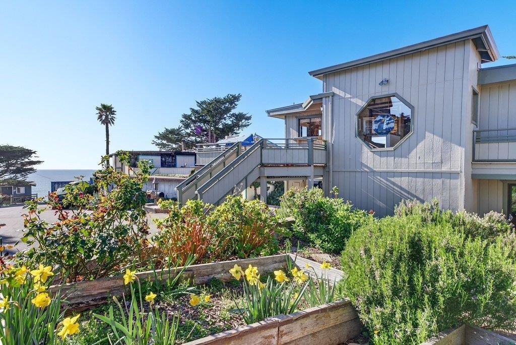 House in Watsonville, California, United States 1 - 17295821