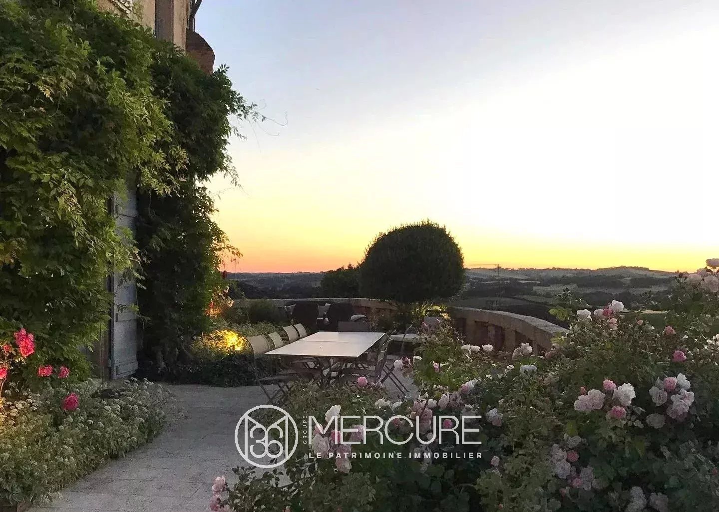 Exceptional Castle Panoramic Views And Historical Heritage