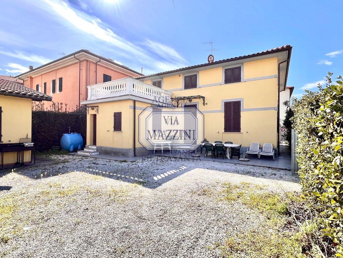 Villa in Tonfano, Pietrasanta, Italien 3 - 17295019