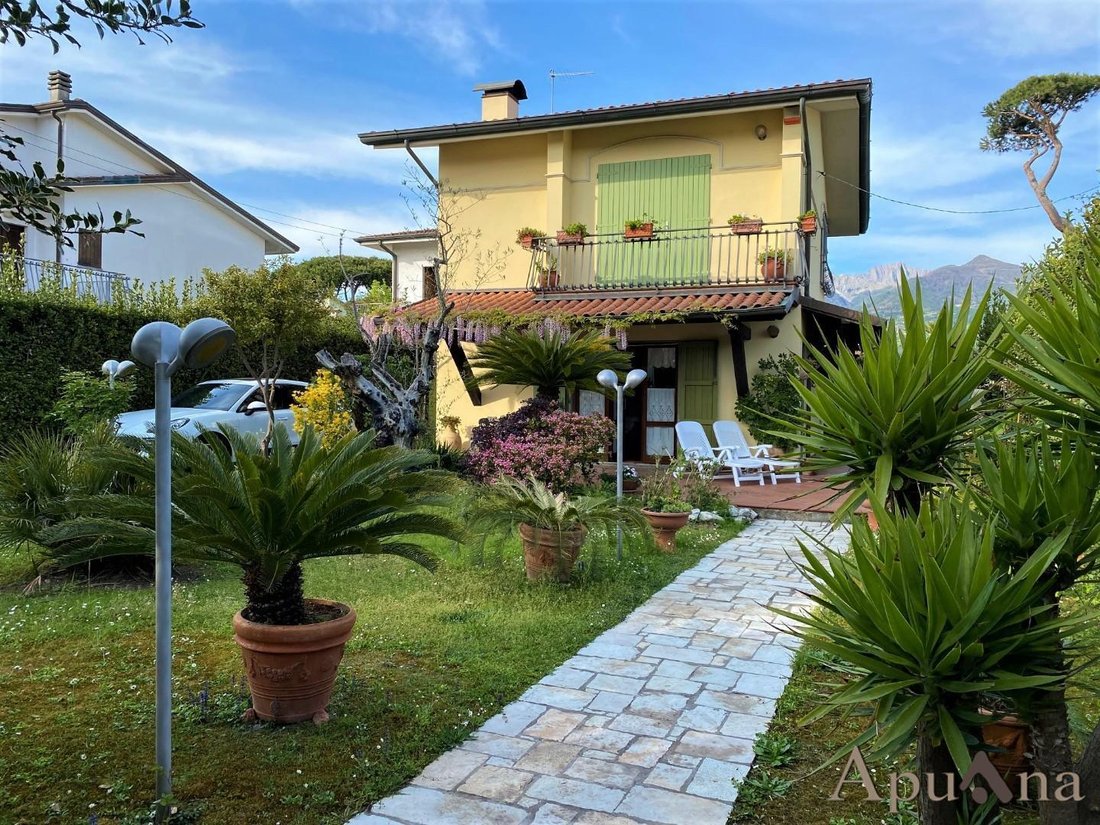 Villa in Cinquale, Montignoso, Tuscany 4 - 17294386