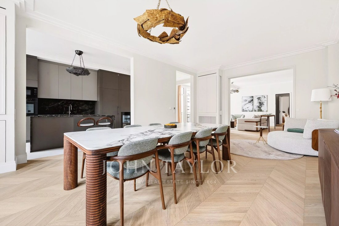 Apartment in Porte Dauphine, Paris 16e Arrondissement, Paris 3 - 17295214