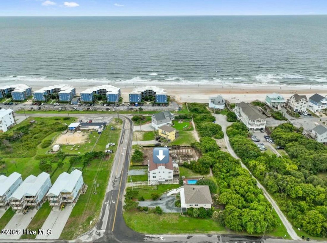 Townhouse in North Topsail Beach, North Carolina, United States 2 - 17296659