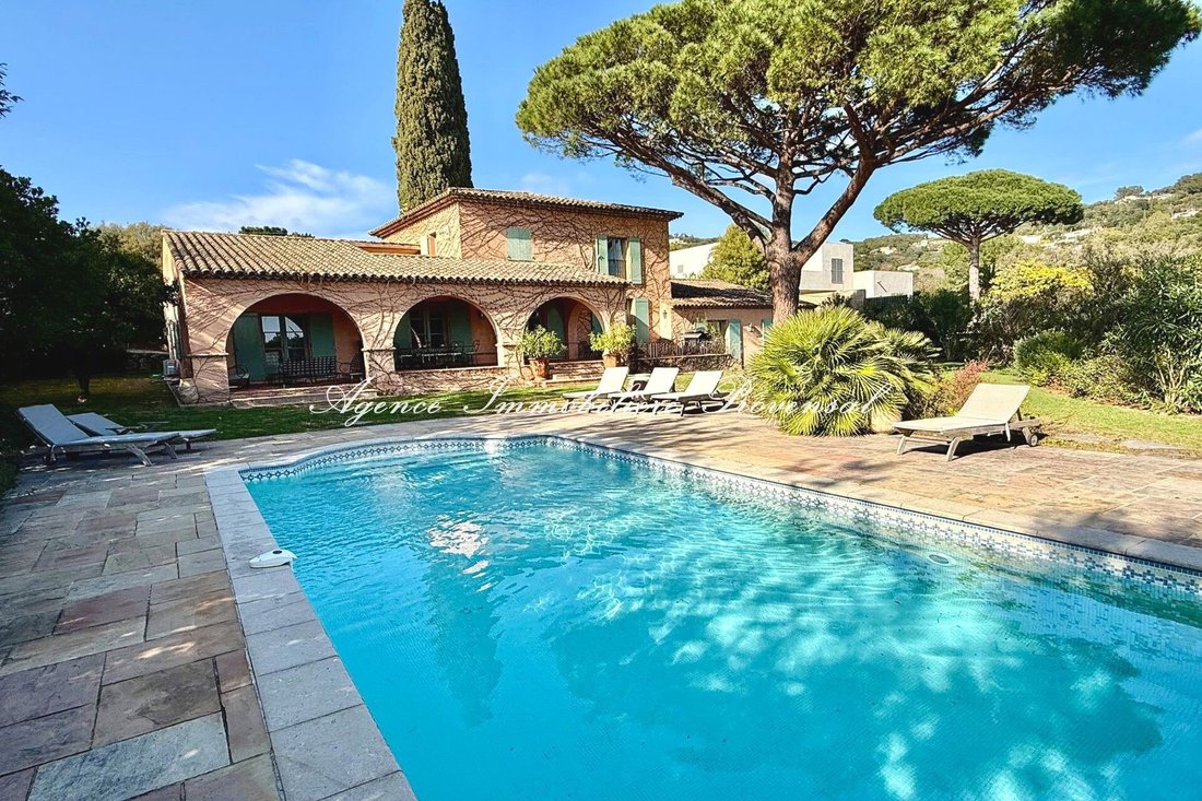 Villa in Grimaud, Provence-Alpes-Côte d'Azur, France 2 - 17299629