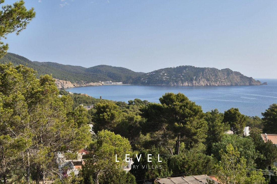 Villa in Sant Joan de Labritja, Balearic Islands, Spain 2 - 17298994
