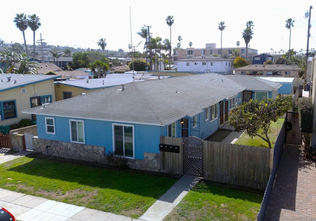 San Diego, California, United States 2 - 17234923