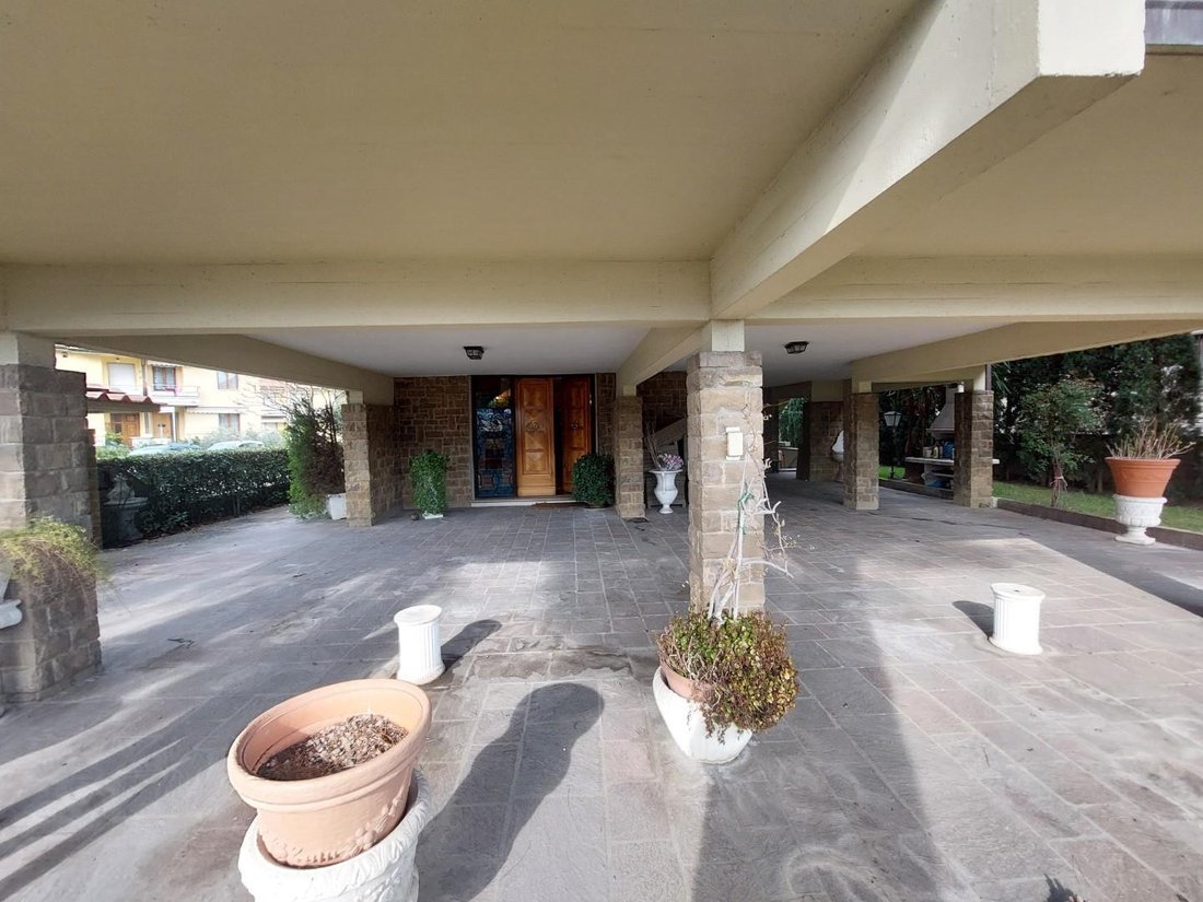 Villa in Spicchio-Sovigliana, Vinci, Tuscany 2 - 17294725