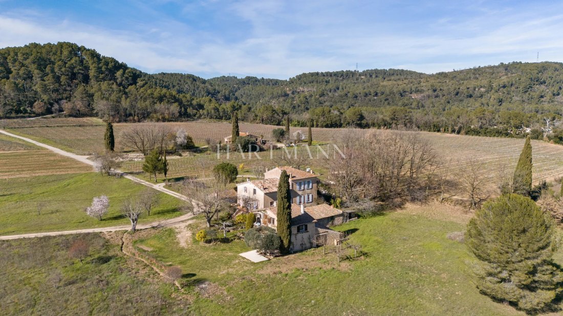 House in La Motte, Provence-Alpes-Côte d'Azur, France 2 - 17295139