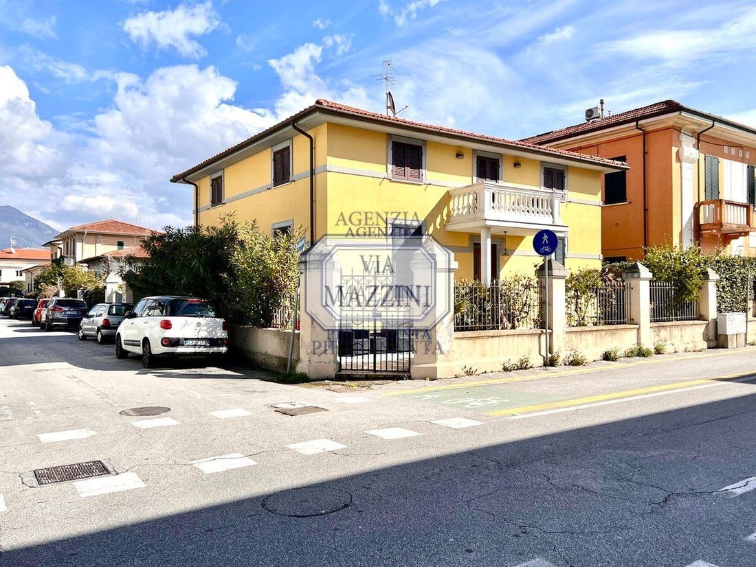 Villa in Tonfano, Pietrasanta, Italien 2 - 17295019