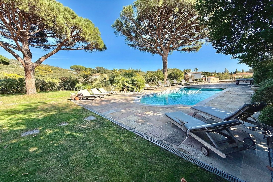 Villa in Grimaud, Provence-Alpes-Côte d'Azur, France 4 - 17299629