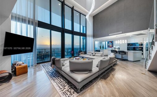 Condo in Sunny Isles Beach, Florida, United States 1