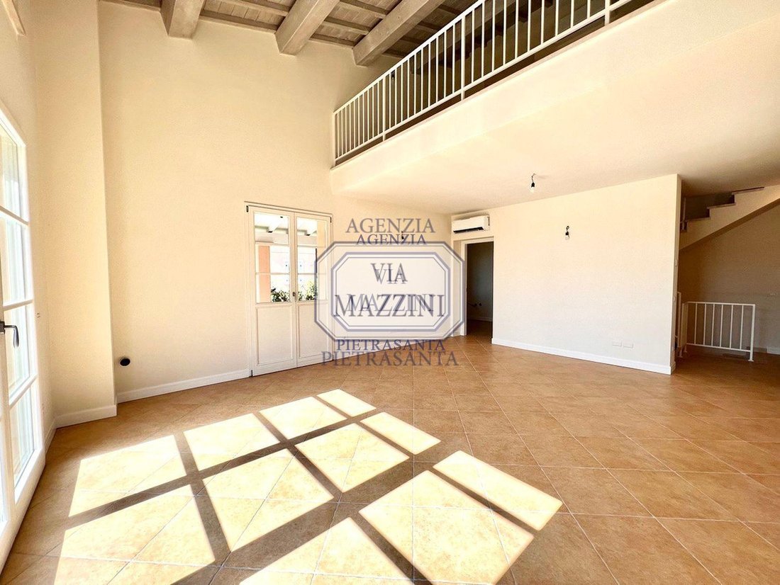 Villa in Pietrasanta, Tuscany, Italy 3 - 17294863