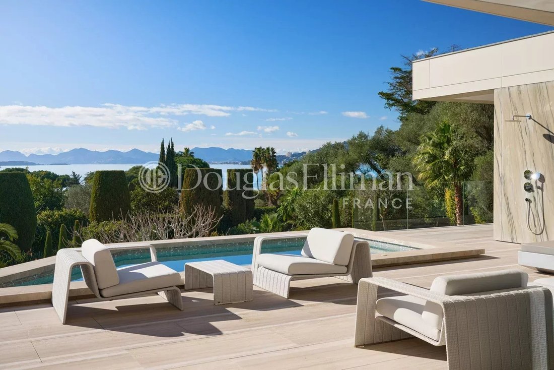 Villa a Antibes, Provenza-Alpi-Costa Azzurra, Francia 3 - 17295131