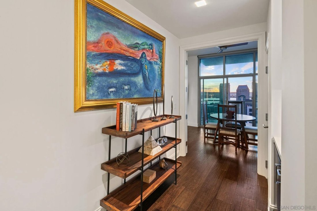 Condo in San Diego, California, United States 5 - 17299429
