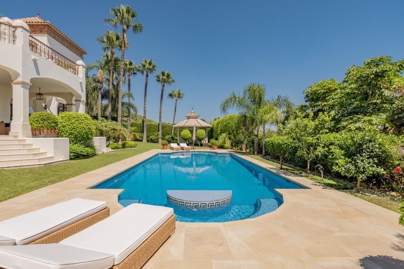 Villa in Sierra Blanca, Marbella, Spain 1 - 17298058