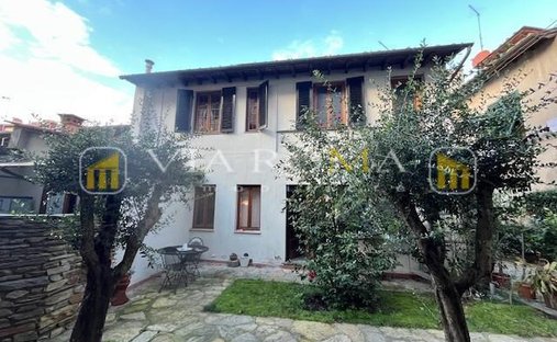 Apartment in Historic Center, Lucca, Tuscany 1