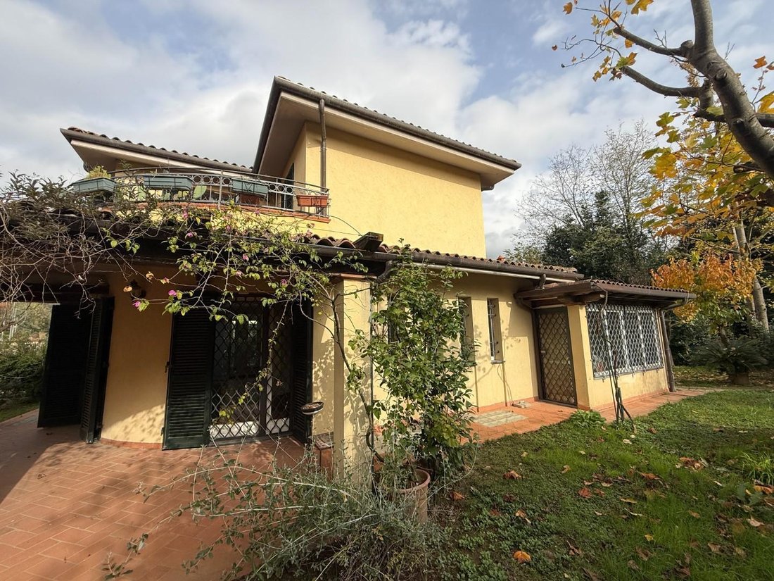 House in Romagnano, Massa, Tuscany 1 - 17294504