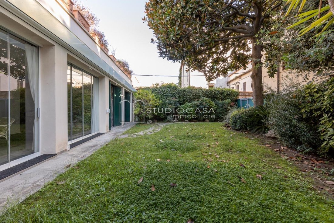 Penthouse in San Francesco, Pisa, Italy 2 - 17294405