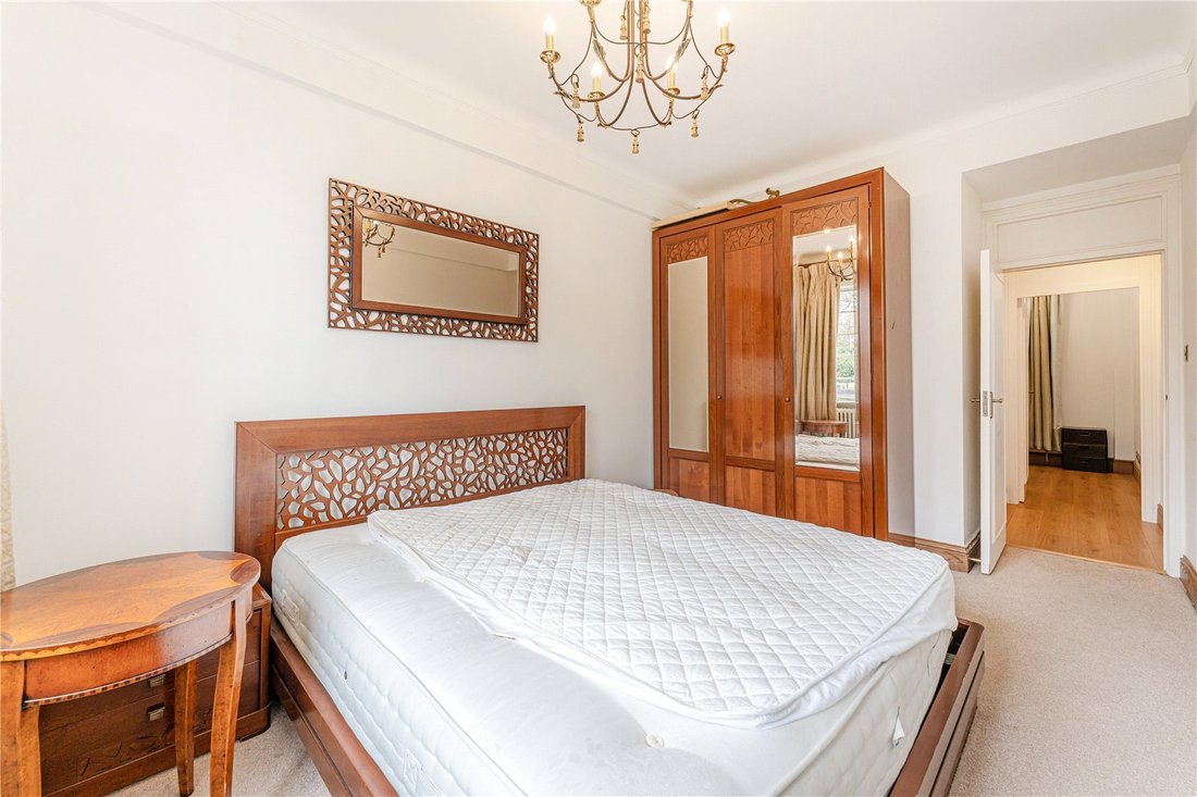 Apartment in Hyde Park, Westminster, England 3 - 17299056