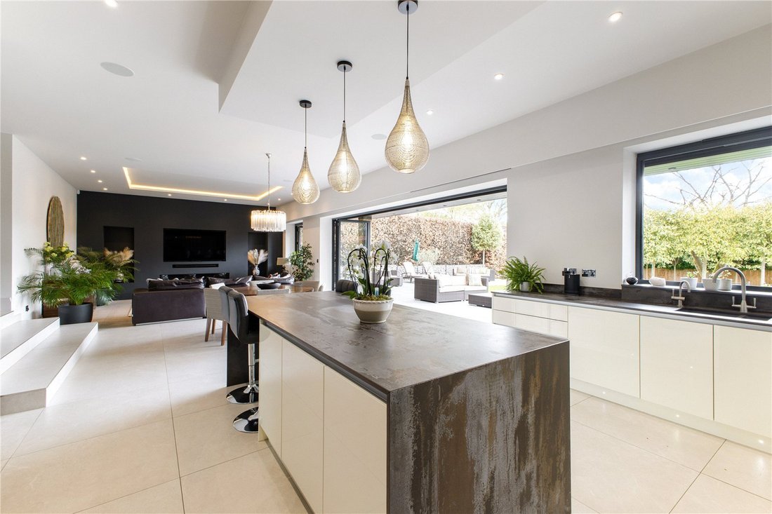 House in Marlow, England 3 - 17293899